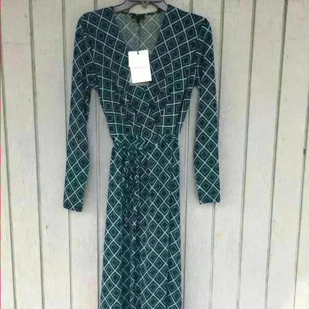 Who What to Wear  🎯 Brand New Size Small Dresses